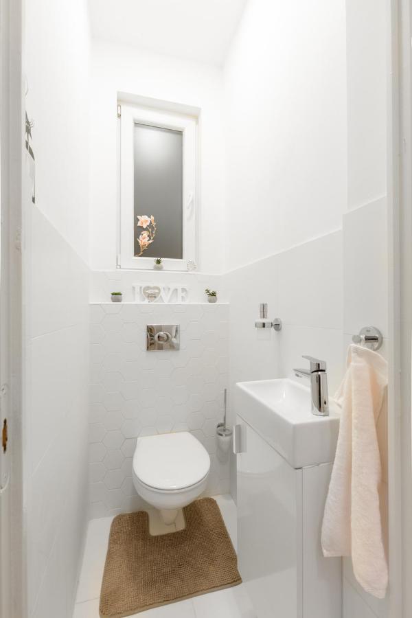 Apartment Colourful Budapest Ngoại thất bức ảnh