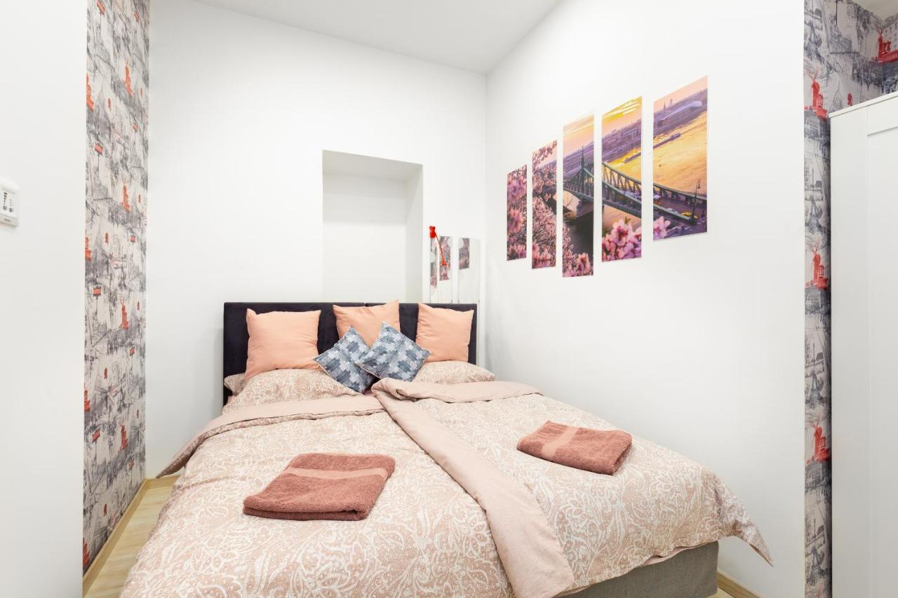 Apartment Colourful Budapest Ngoại thất bức ảnh