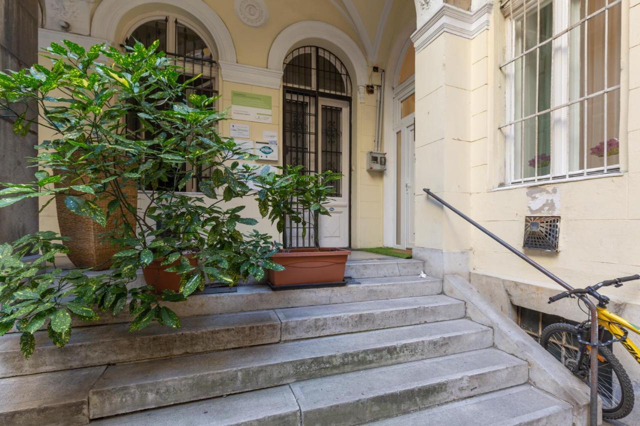 Apartment Colourful Budapest Ngoại thất bức ảnh